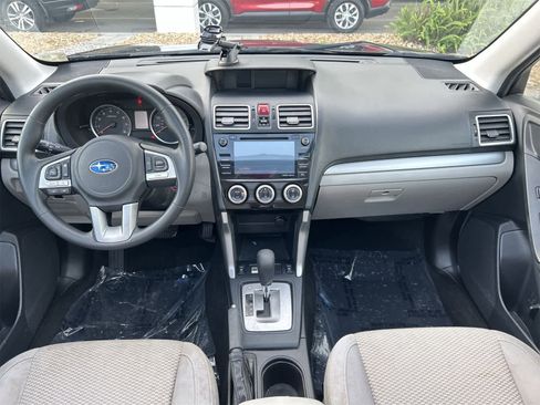 Used 2017 Subaru Forester 2.5i Premium w/ All-Weather Package image 10