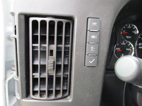 Used 2023 Chevrolet Express 2500 w/ Driver Convenience Package image 13