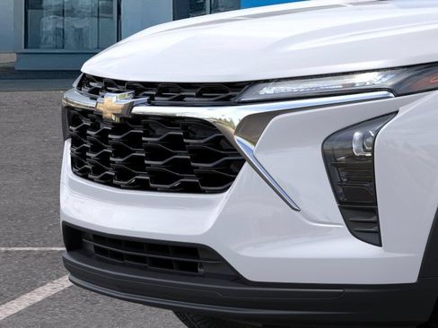 New 2026 Chevrolet Trax LS w/ LS Convenience Package FWD image 13