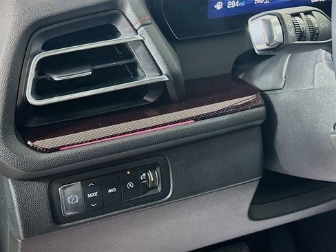 Certified 2024 Chevrolet Traverse RS w/ LPO, Floor Liner Package image 11