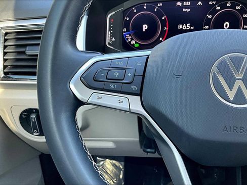 Used 2022 Volkswagen Atlas SEL image 23