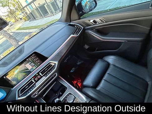 Used 2022 BMW X5 sDrive40i w/ M Sport Package image 11