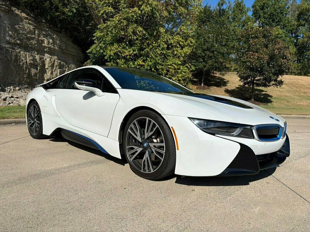 Used 2015 BMW i8 AWD/4WD image 9