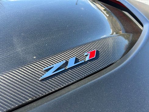 Used 2018 Chevrolet Camaro ZL1 image 24