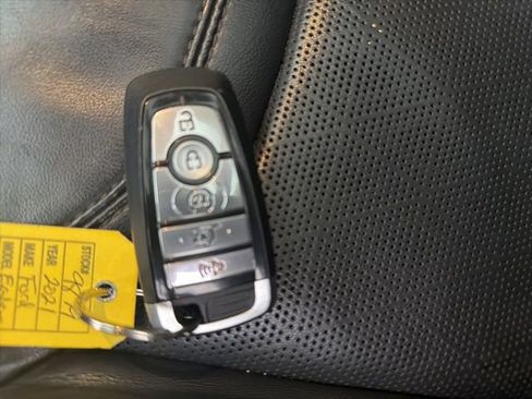 Used 2021 Ford Explorer Platinum w/ Equipment Group 601A image 23