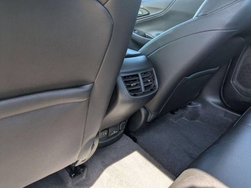 Used 2024 Chevrolet Malibu LT FWD image 29