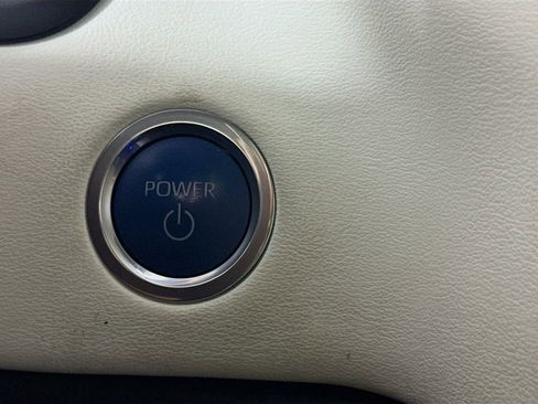 Used 2022 Toyota Tundra Capstone image 18