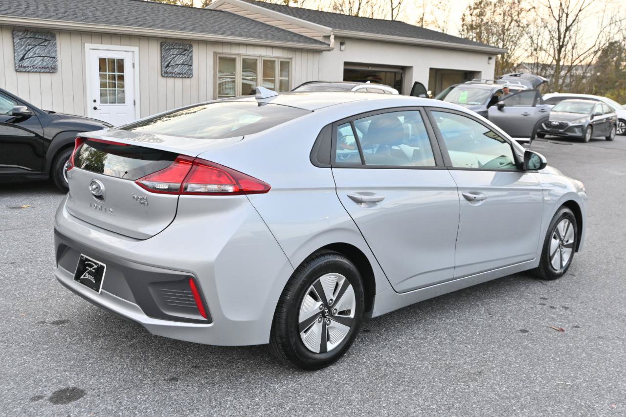 Used 2020 Hyundai Ioniq Blue FWD image 10