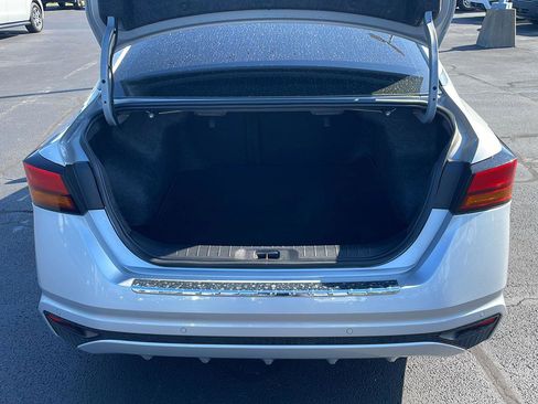 Used 2023 Nissan Altima 2.5 SV FWD image 29