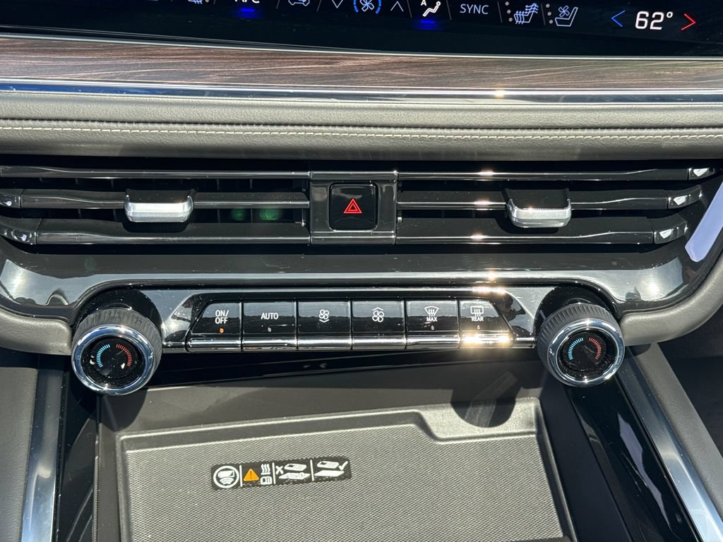 Certified 2025 Chevrolet Tahoe Premier AWD/4WD image 25
