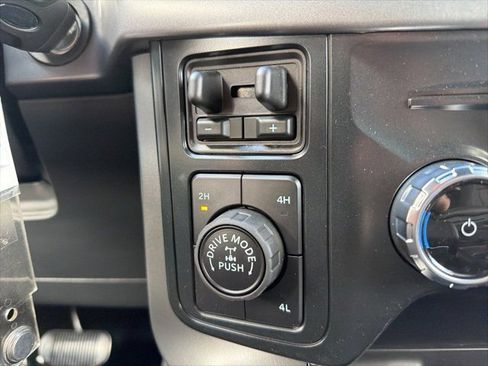 New 2025 Ford F150 XLT w/ Equipment Group 301A Standard image 17