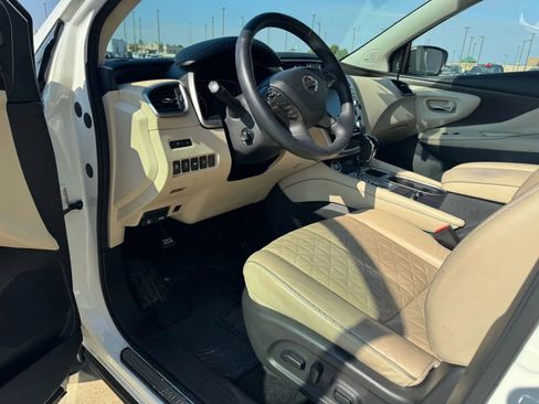 Used 2020 Nissan Murano Platinum image 16