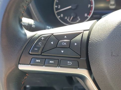 Certified 2021 Nissan Sentra SR w/ SR Premium Package image 10