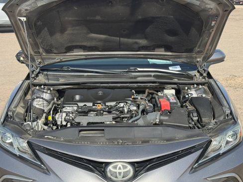 Used 2021 Toyota Camry LE image 20