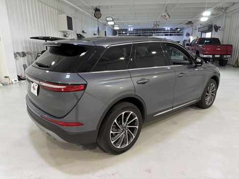 Used 2023 Lincoln Corsair FWD w/ Equipment Group 101A image 5