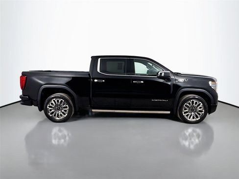 Used 2024 GMC Sierra 1500 Denali Ultimate AWD/4WD image 10