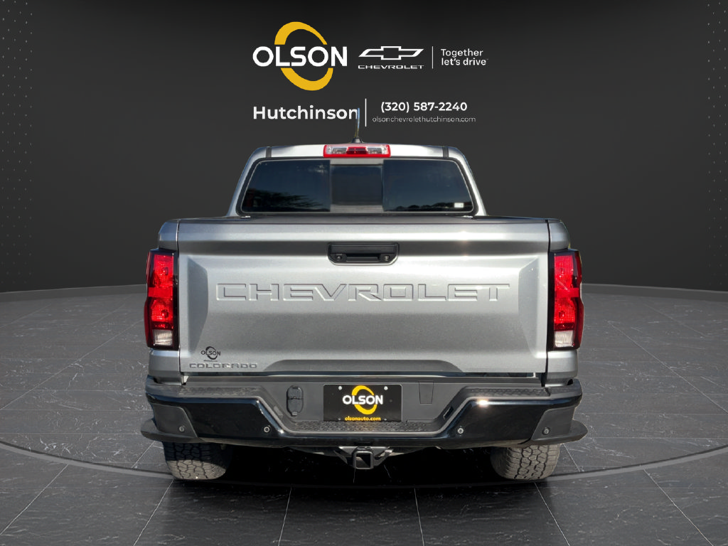 Certified 2024 Chevrolet Colorado Trail Boss w/ Technology Package AWD/4WD image 8