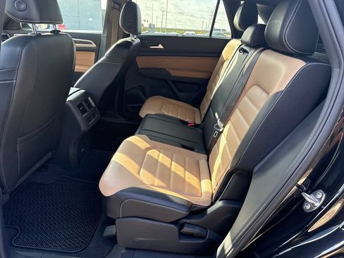 Used 2022 Volkswagen Atlas Cross Sport SEL Premium R-Line AWD/4WD image 27