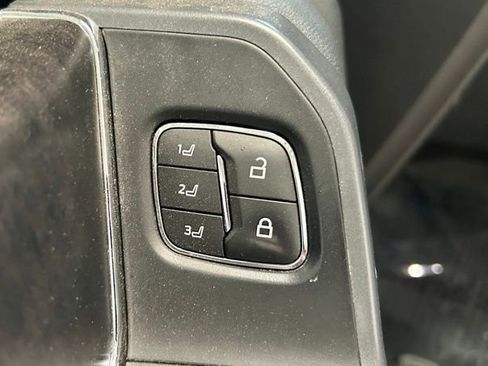 Used 2021 Ford F150 Lariat w/ Max Trailer Tow Package AWD/4WD image 34
