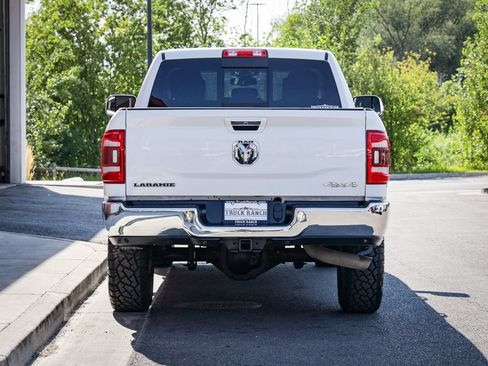 Used 2020 RAM 3500 Laramie AWD/4WD image 4