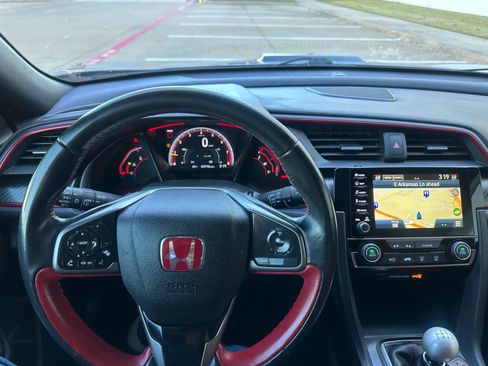 Used 2019 Honda Civic Type R image 37