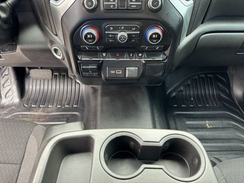 Used 2022 Chevrolet Silverado 3500 LT w/ Convenience Package AWD/4WD image 49