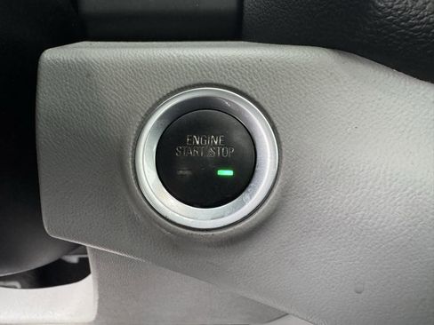 Used 2019 GMC Terrain SLT w/ Preferred Package image 33