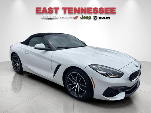 Used 2020 BMW Z4 sDrive30i w/ Convenience Package RWD image 9