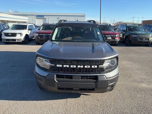 New 2025 Ford Bronco Sport Outer Banks w/ Outer Banks Tech Package+ image 9