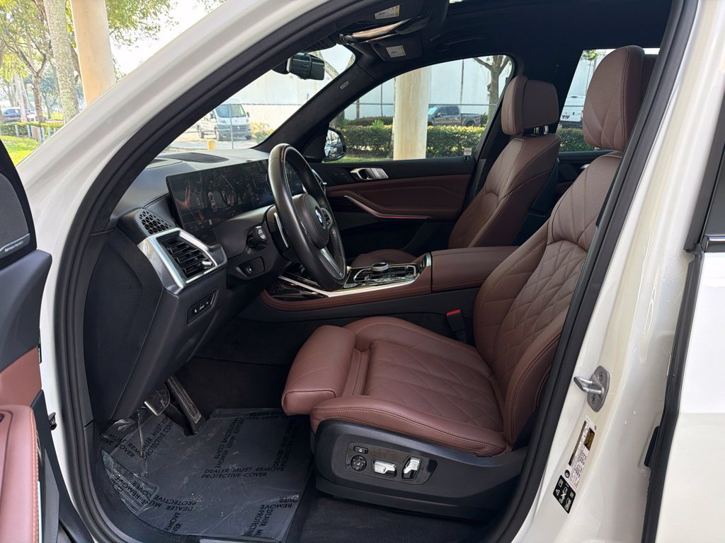 Used 2026 BMW X7 xDrive40i w/ Executive Package AWD/4WD image 6