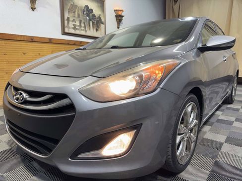 Used 2013 Hyundai Elantra GT w/ Style Pkg image 5