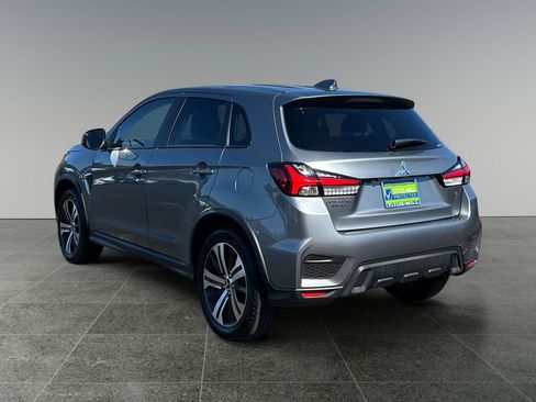 Used 2025 Mitsubishi Outlander Sport SE AWD/4WD image 5