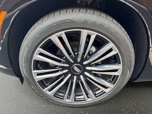 New 2026 Cadillac Vistiq Premium Luxury image 10