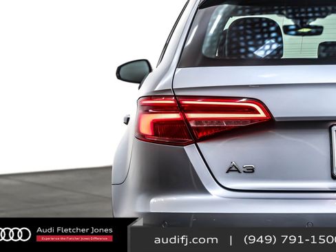 Used 2018 Audi A3 e-tron Prestige w/ Prestige Package image 14