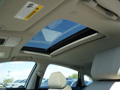 New 2025 Honda Accord SE image 17