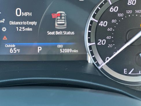 Used 2022 Toyota Highlander Platinum image 32