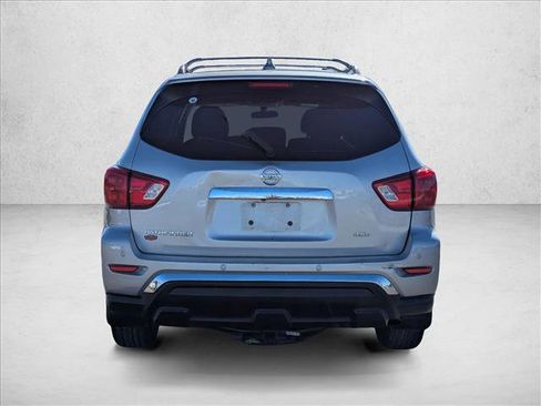 Used 2019 Nissan Pathfinder S image 6