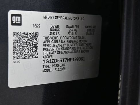 Used 2022 Chevrolet Malibu LT FWD image 17