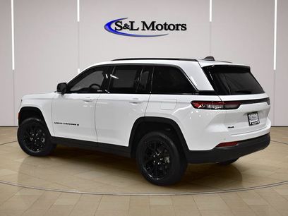 New 2026 Jeep Grand Cherokee Altitude