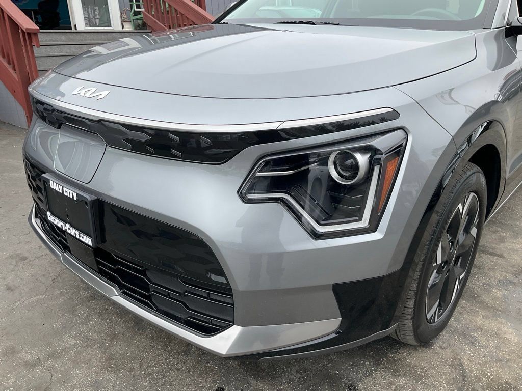 Used 2024 Kia Niro Wind FWD image 85