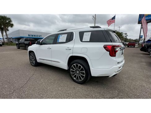 Used 2022 GMC Acadia Denali w/ Denali Technology Package image 4