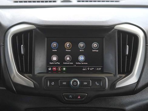 Used 2024 GMC Terrain SLE image 19