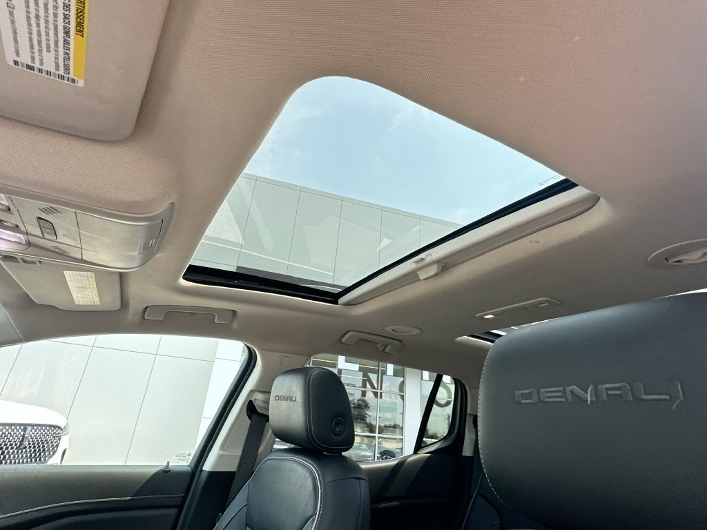 Used 2020 GMC Acadia Denali FWD image 11