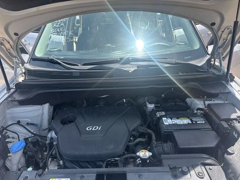 Used 2015 Kia Soul FWD image 27