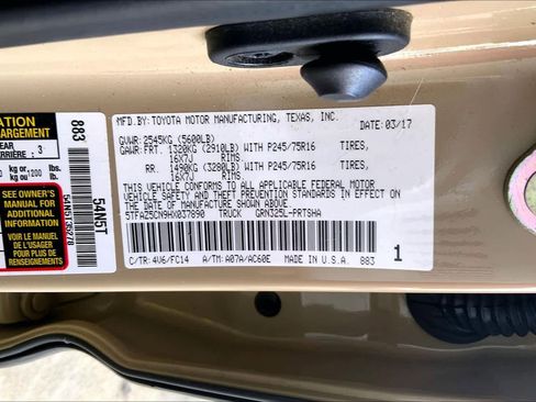 Used 2017 Toyota Tacoma SR5 w/ Tow Package image 31