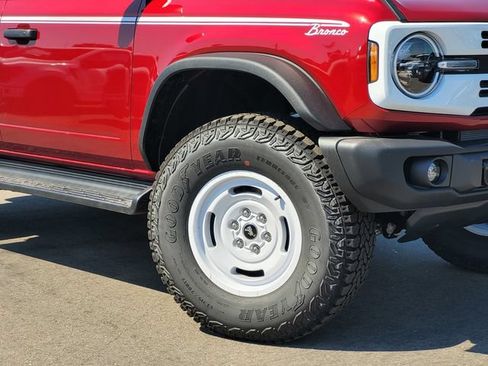 New 2026 Ford Bronco Heritage Edition AWD/4WD image 2