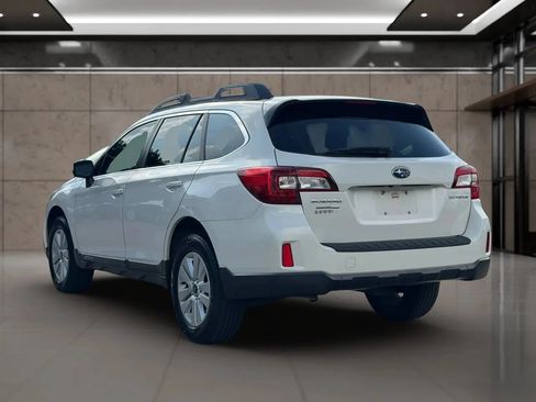 Used 2015 Subaru Outback 2.5i Premium AWD/4WD image 8