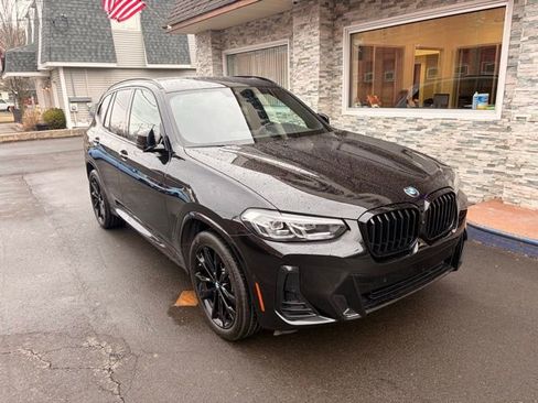 Used 2024 BMW X3 sDrive30i w/ M Sport Package RWD image 3