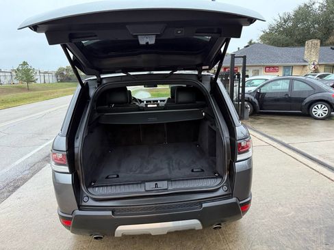 Used 2016 Land Rover Range Rover Sport HSE image 25