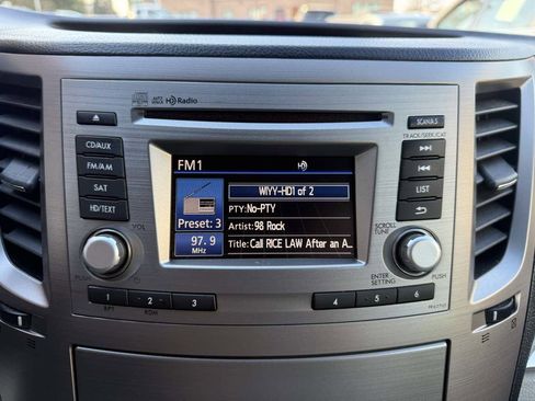 Used 2012 Subaru Outback 2.5i Premium image 18